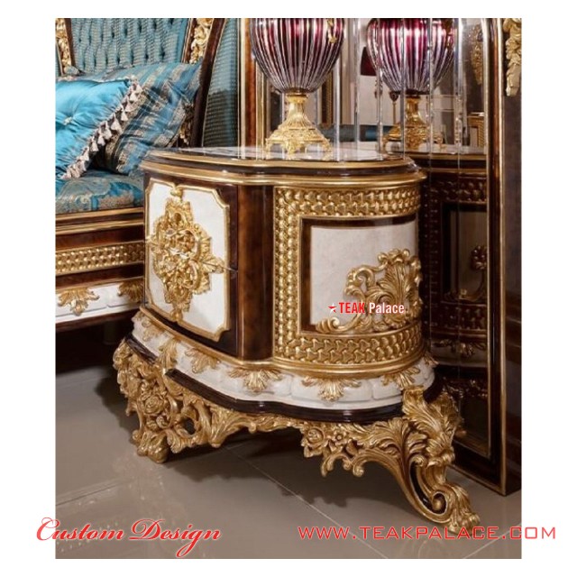 Tempat Tidur Ukiran Jepara Mewah Warna Emas Seri Baroque